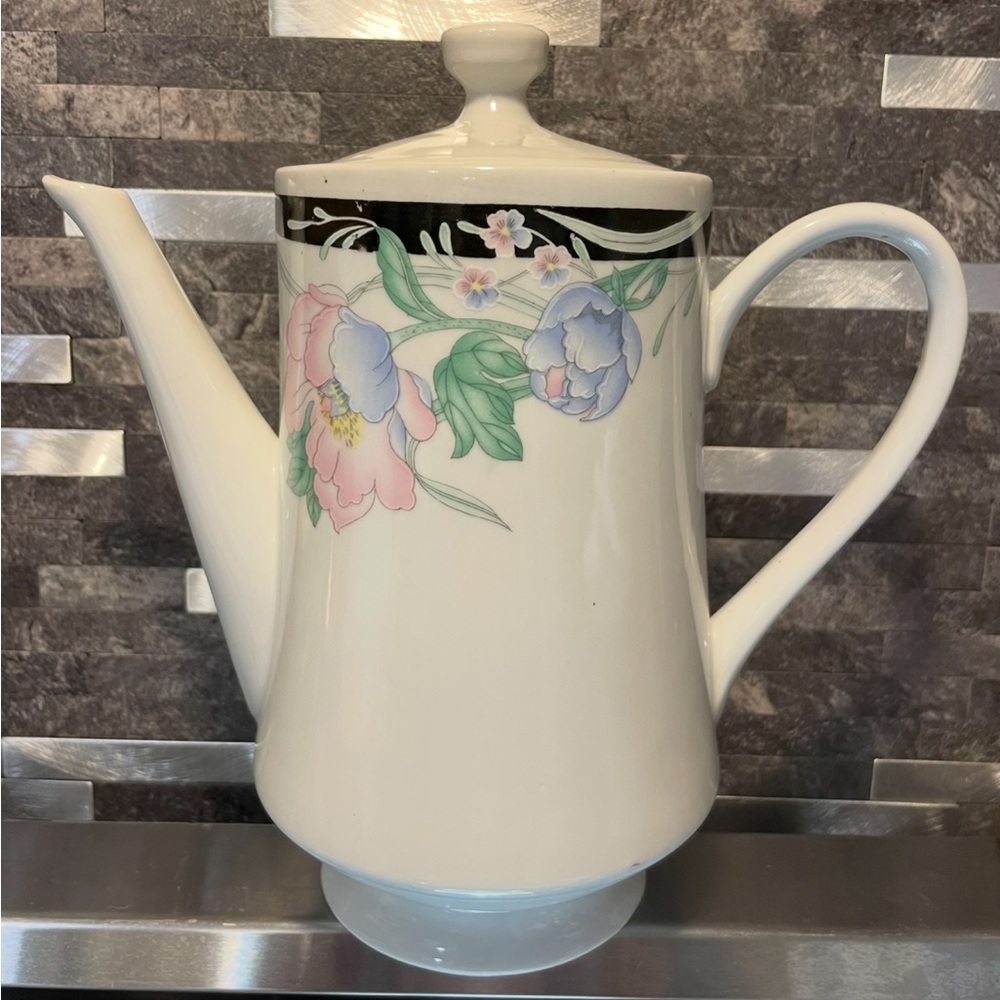 Vintage Porcelain Tea Pot McCrory Stores Imported